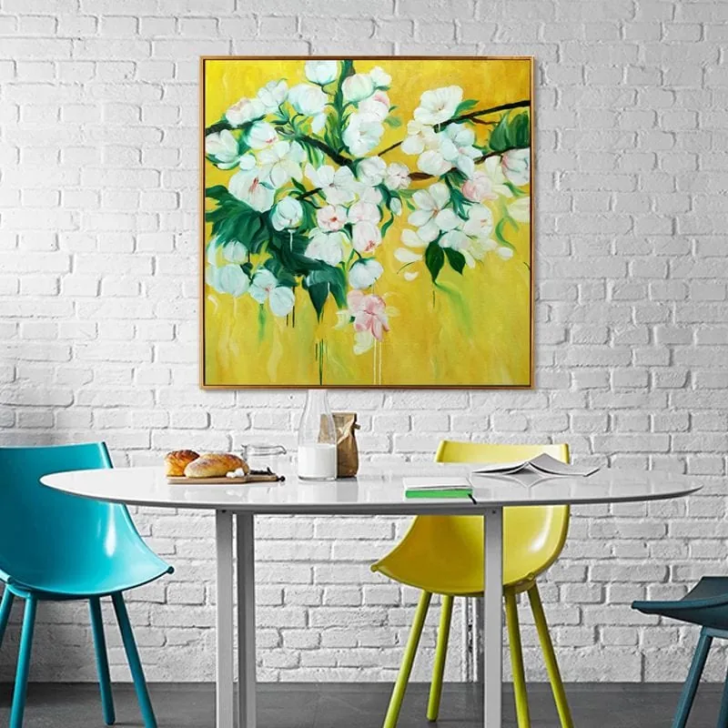 白花黄地 · White Blossoms, Yellow Ground